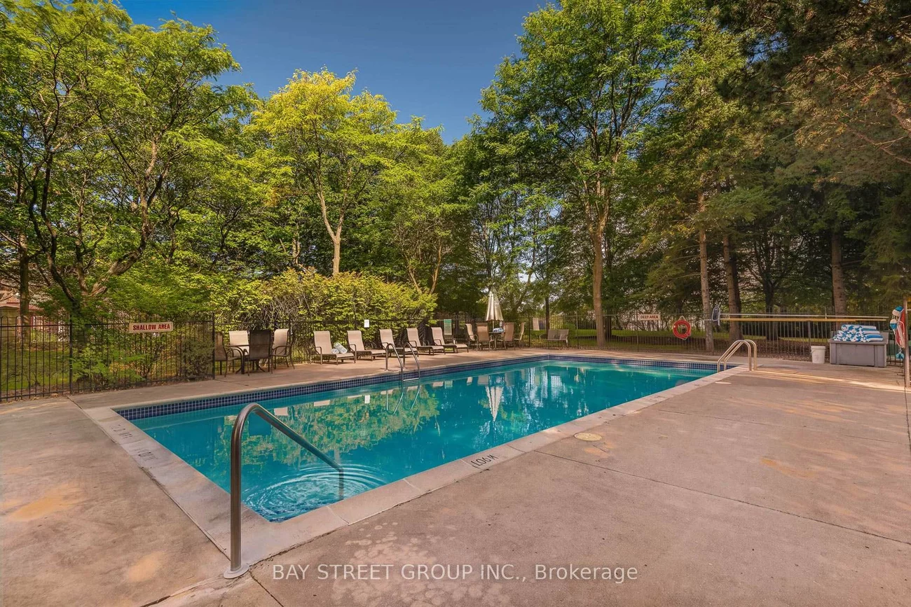 7250, Yonge, Crestwood-Springfarm-Yorkhill, Vaughan