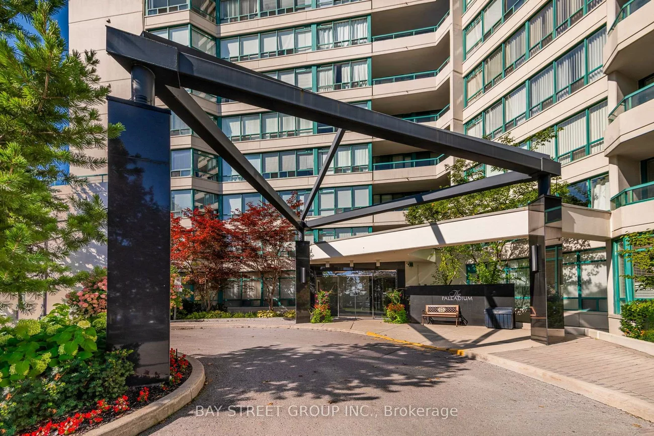 7250, Yonge, Crestwood-Springfarm-Yorkhill, Vaughan
