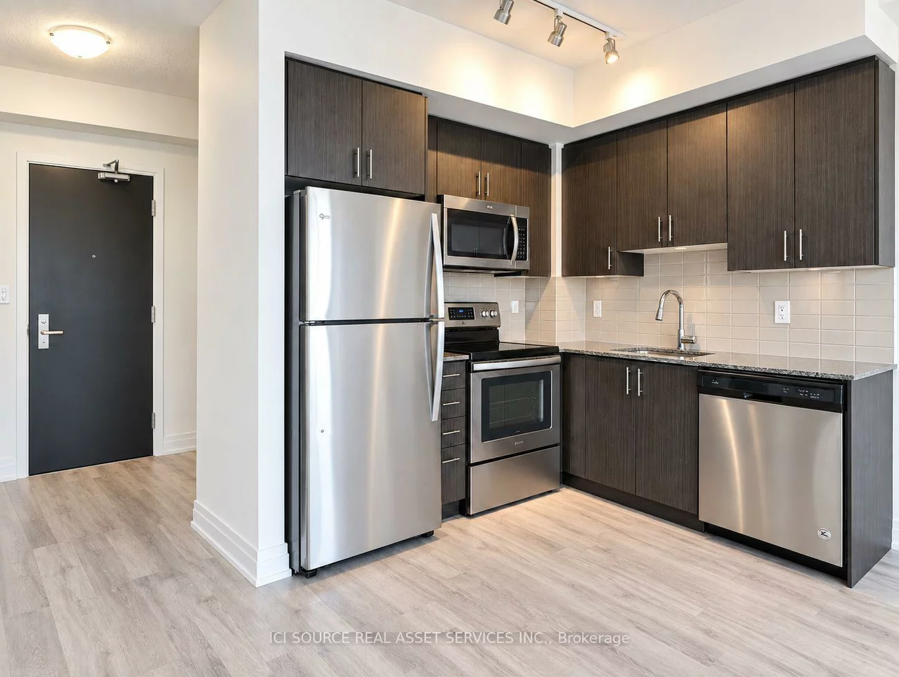 3600, Highway 7, Vaughan Corporate Centre, Vaughan