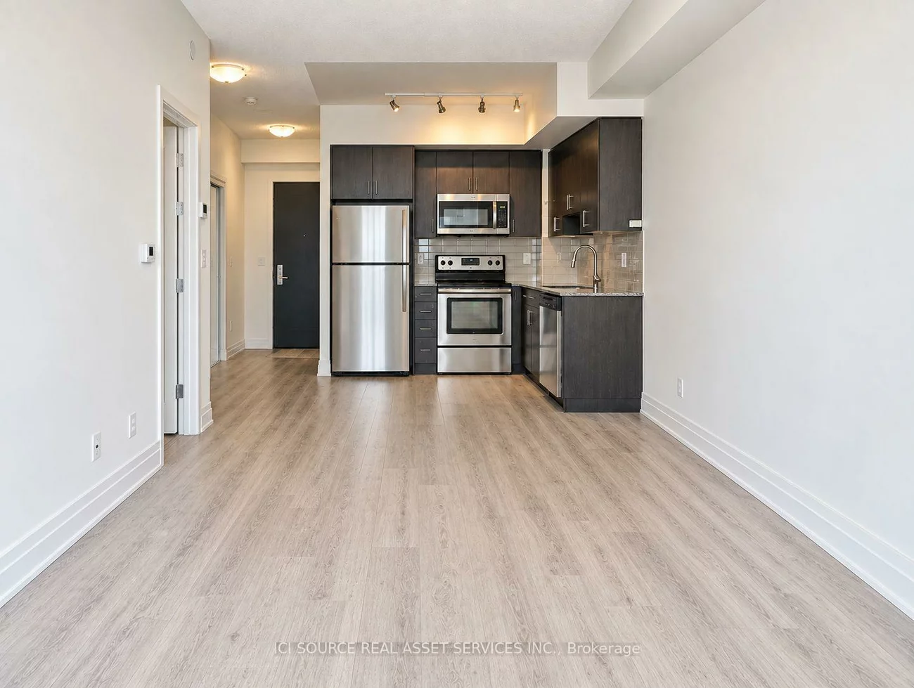 3600, Highway 7, Vaughan Corporate Centre, Vaughan