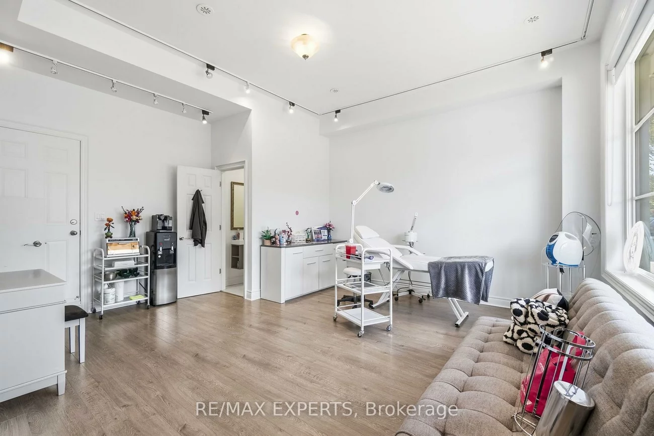 10060, Keele, Maple, Vaughan