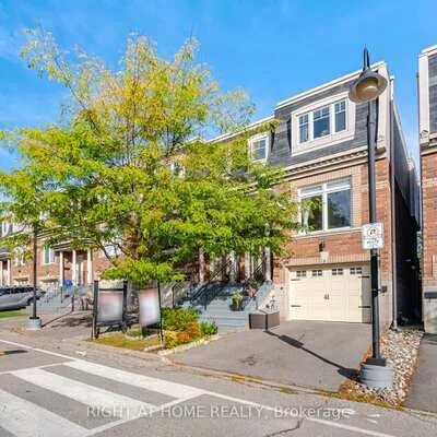8032, Kipling, West Woodbridge, Vaughan