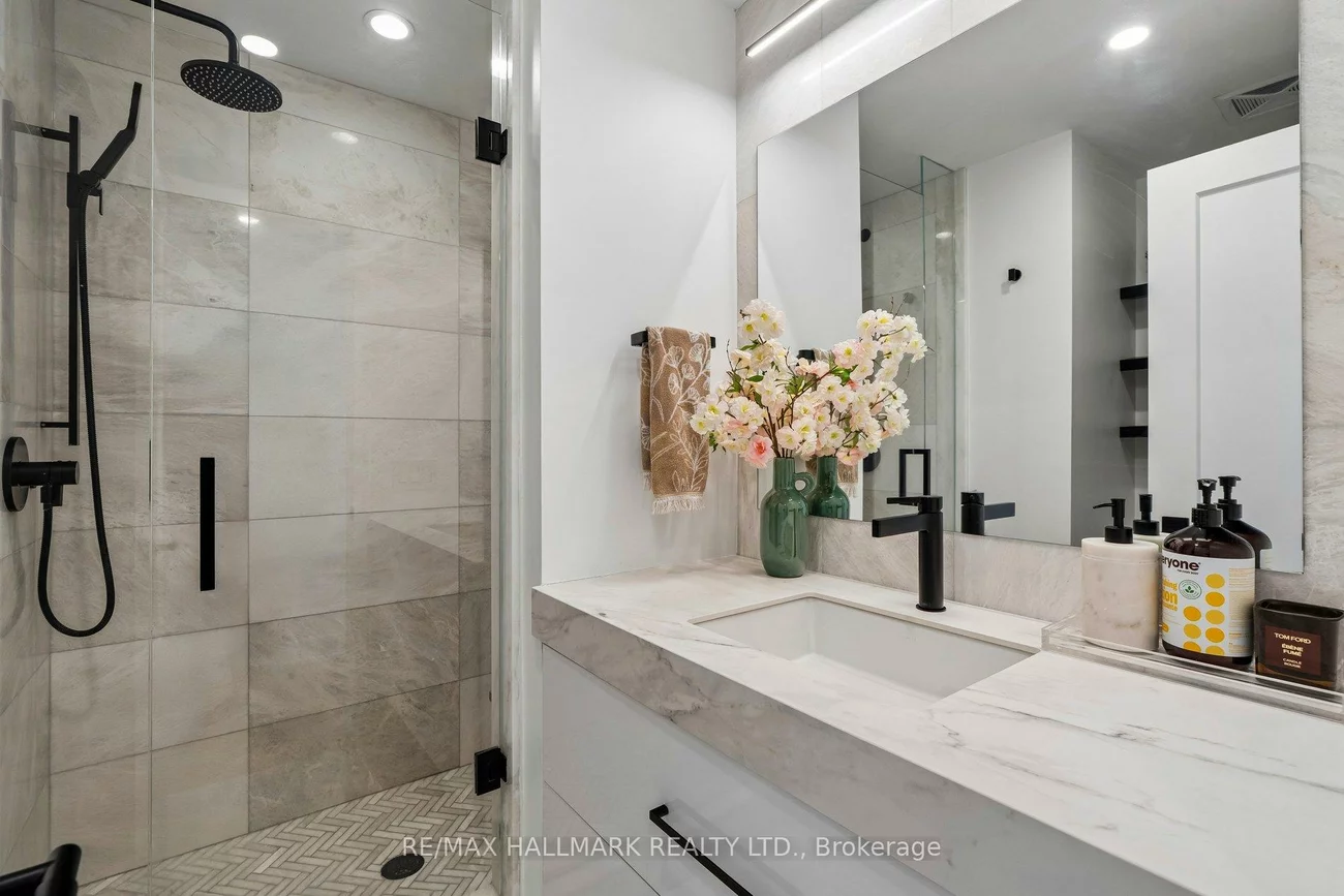 2908, Highway 7, Concord, Vaughan