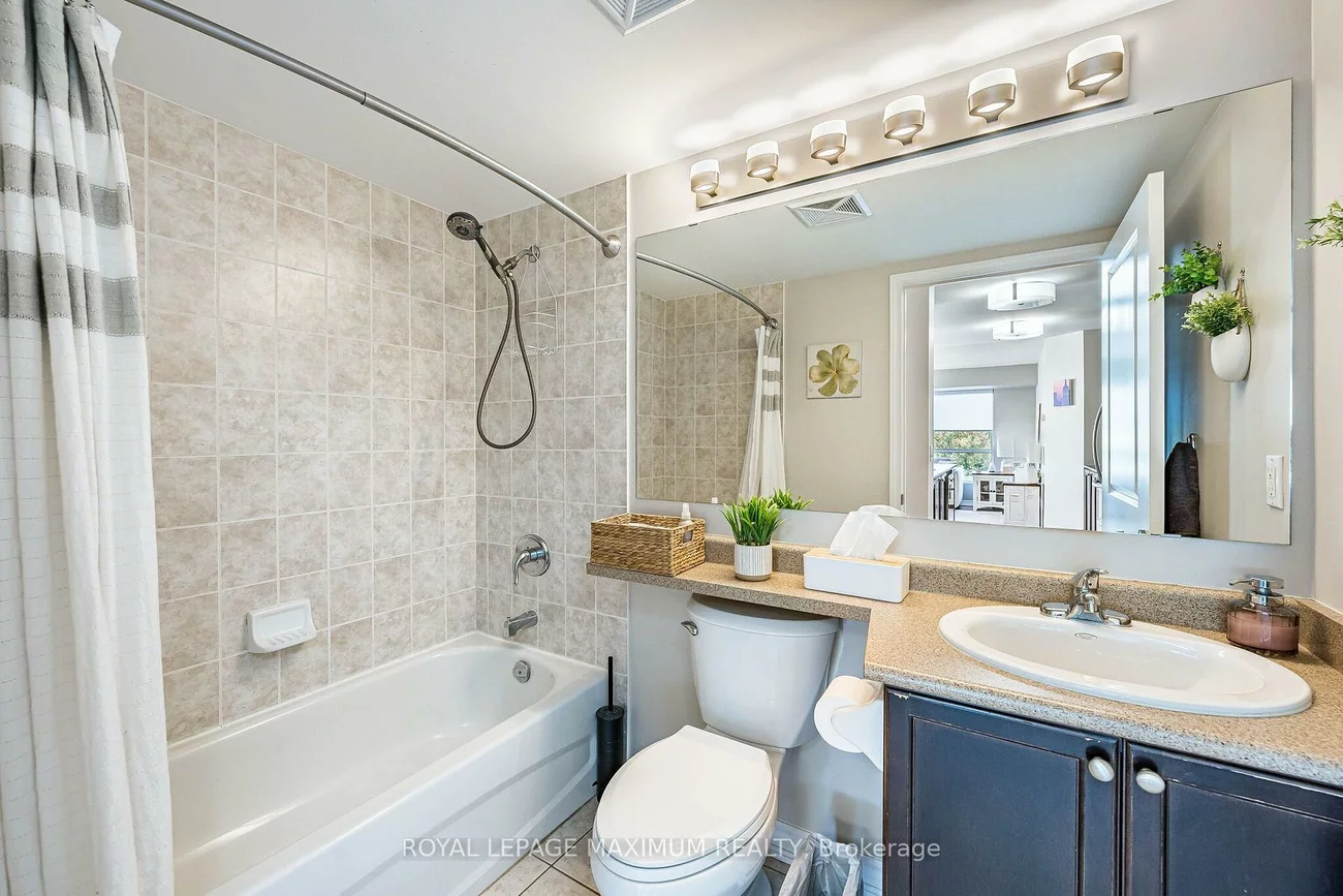 8026, Kipling, West Woodbridge, Vaughan