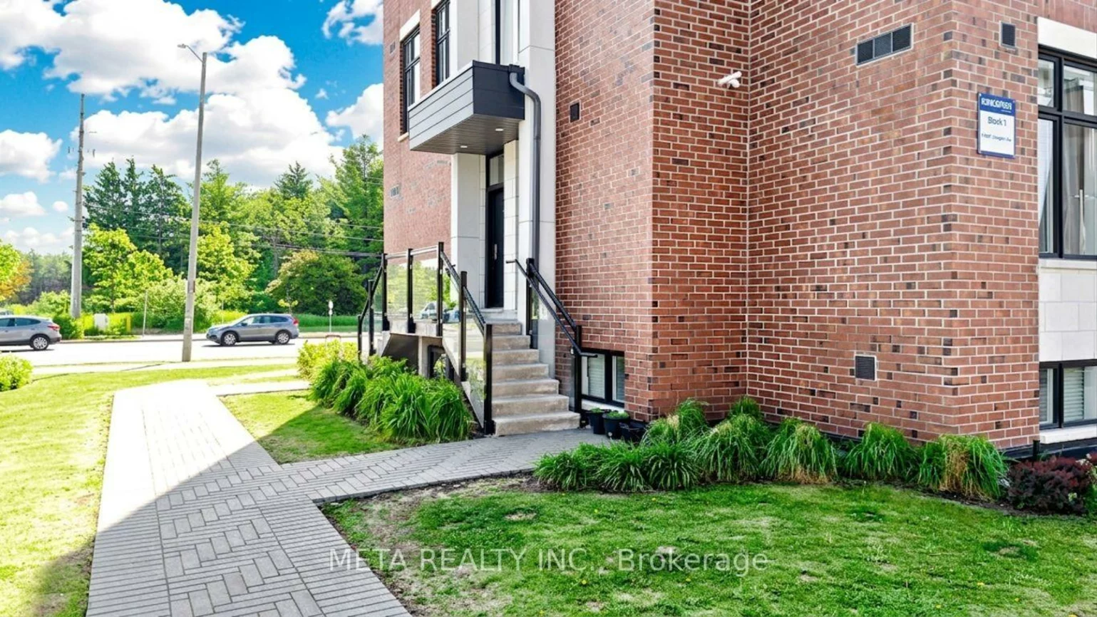 9560, Islington, Sonoma Heights, Vaughan