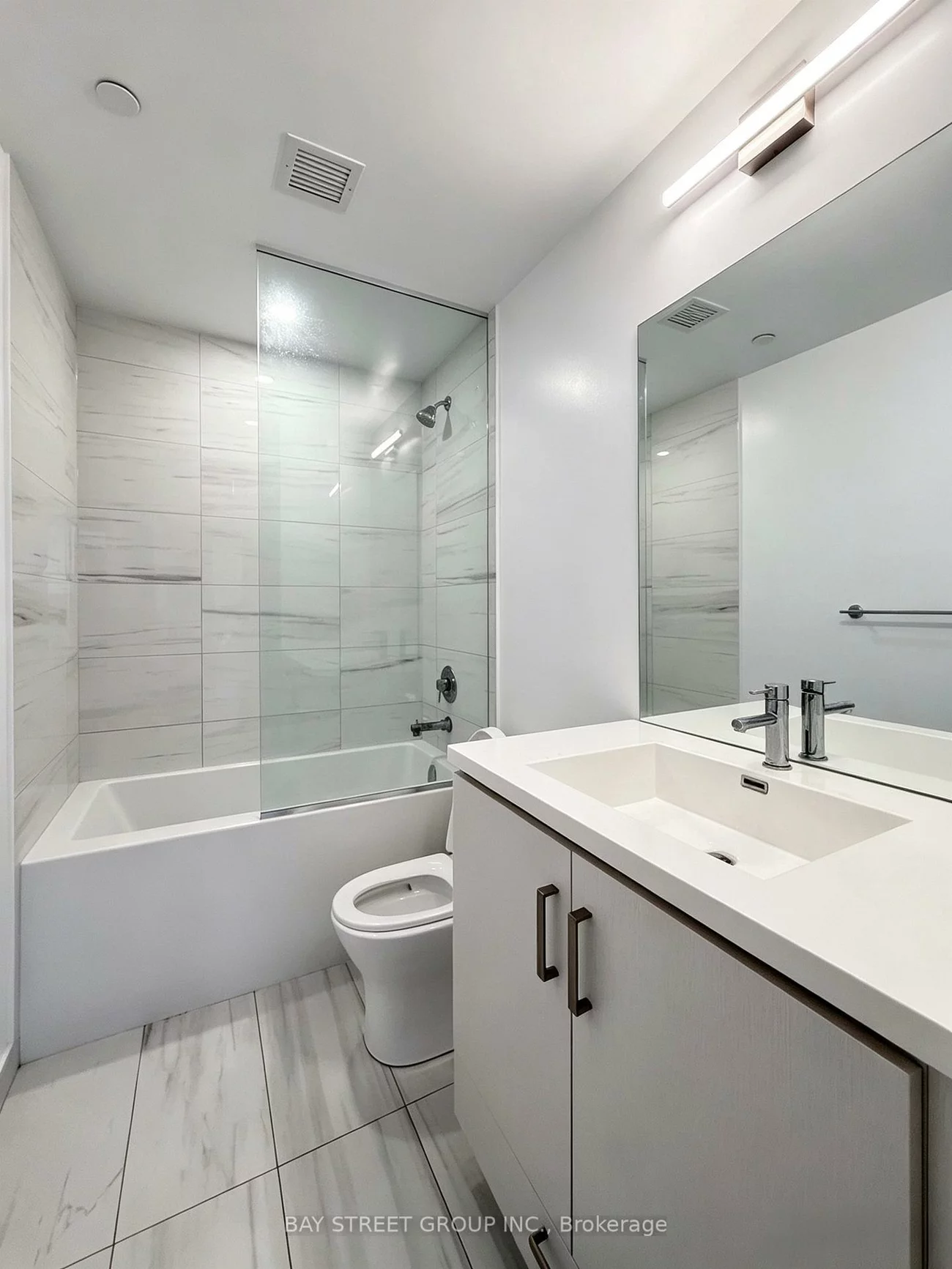 10, Honeycrisp, Vaughan Corporate Centre, Vaughan