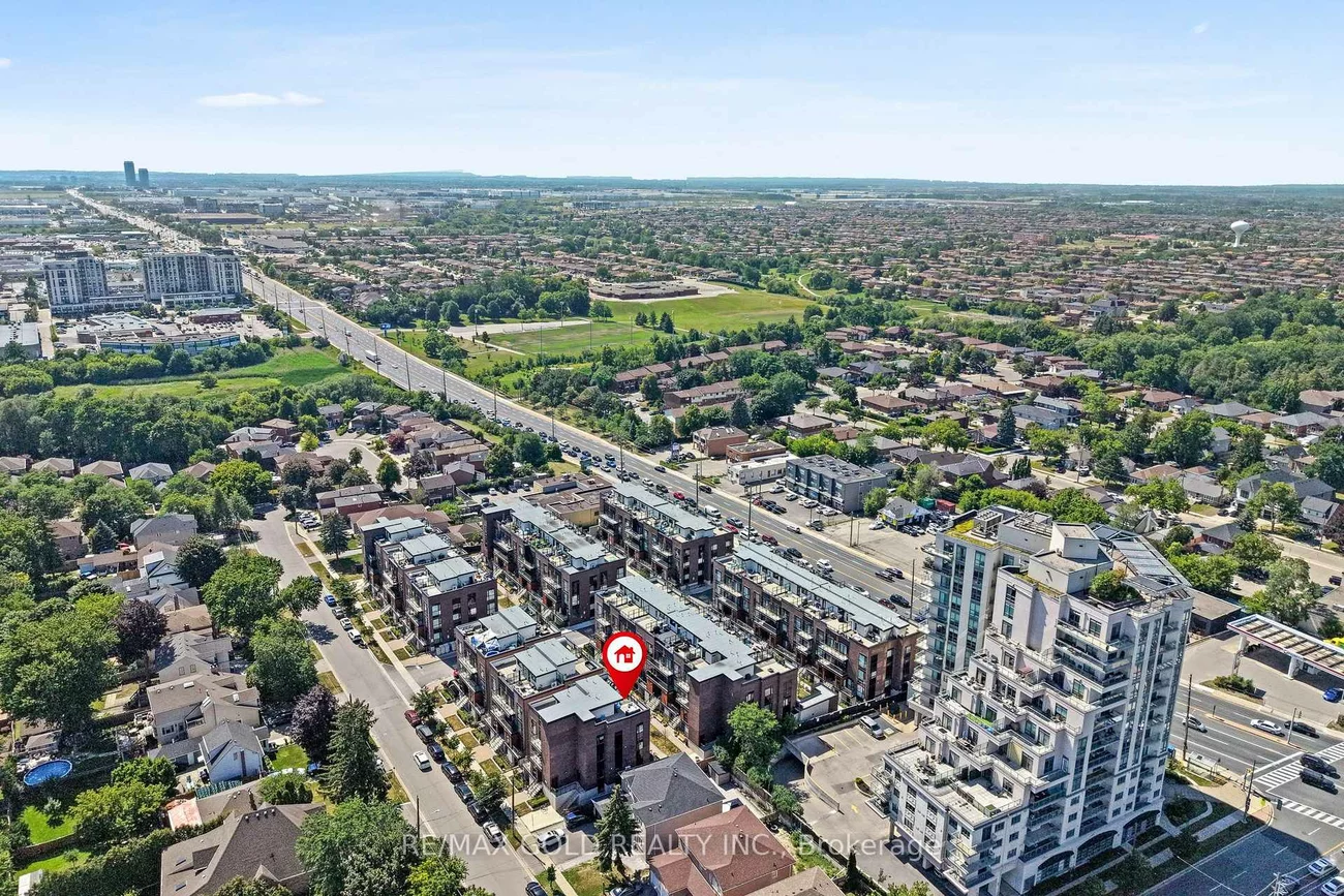 18, Coles, Vaughan Grove, Vaughan