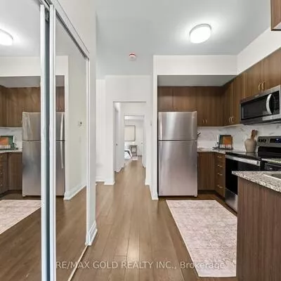18, Coles, Vaughan Grove, Vaughan