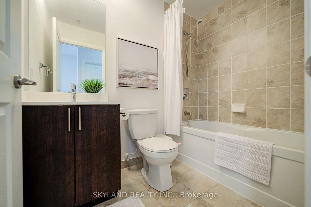 520, Steeles, Crestwood-Springfarm-Yorkhill, Vaughan