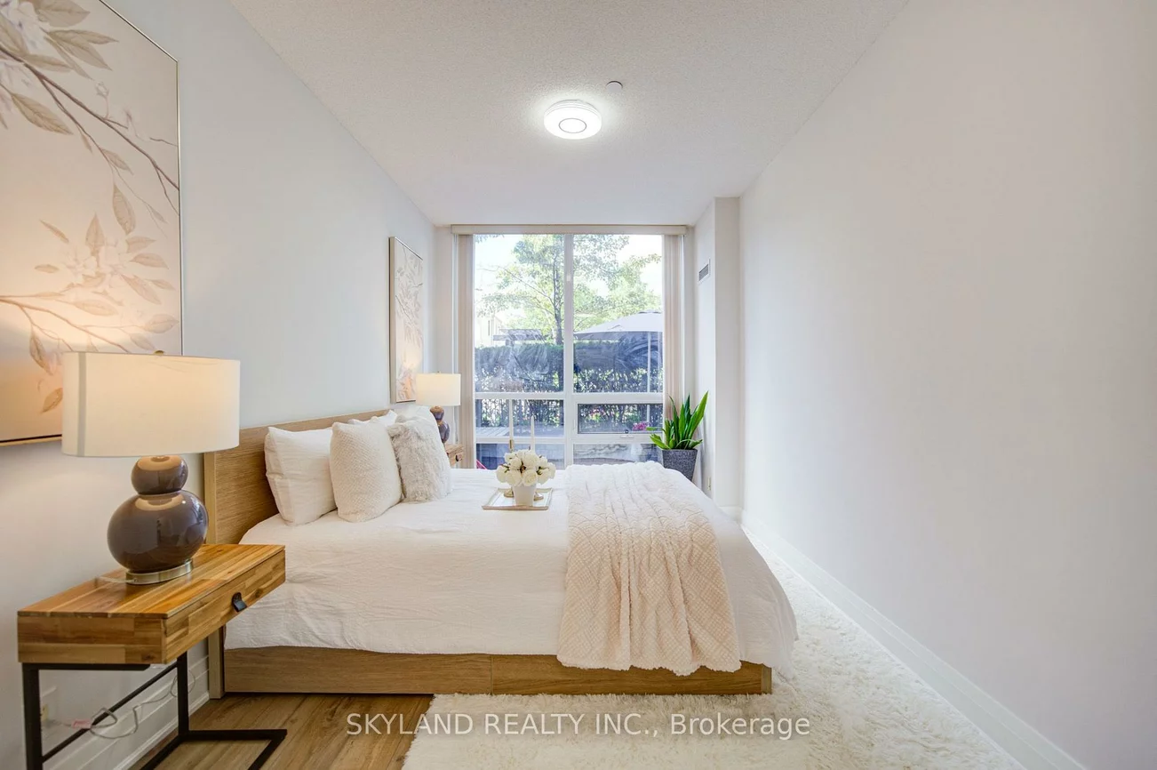 520, Steeles, Crestwood-Springfarm-Yorkhill, Vaughan