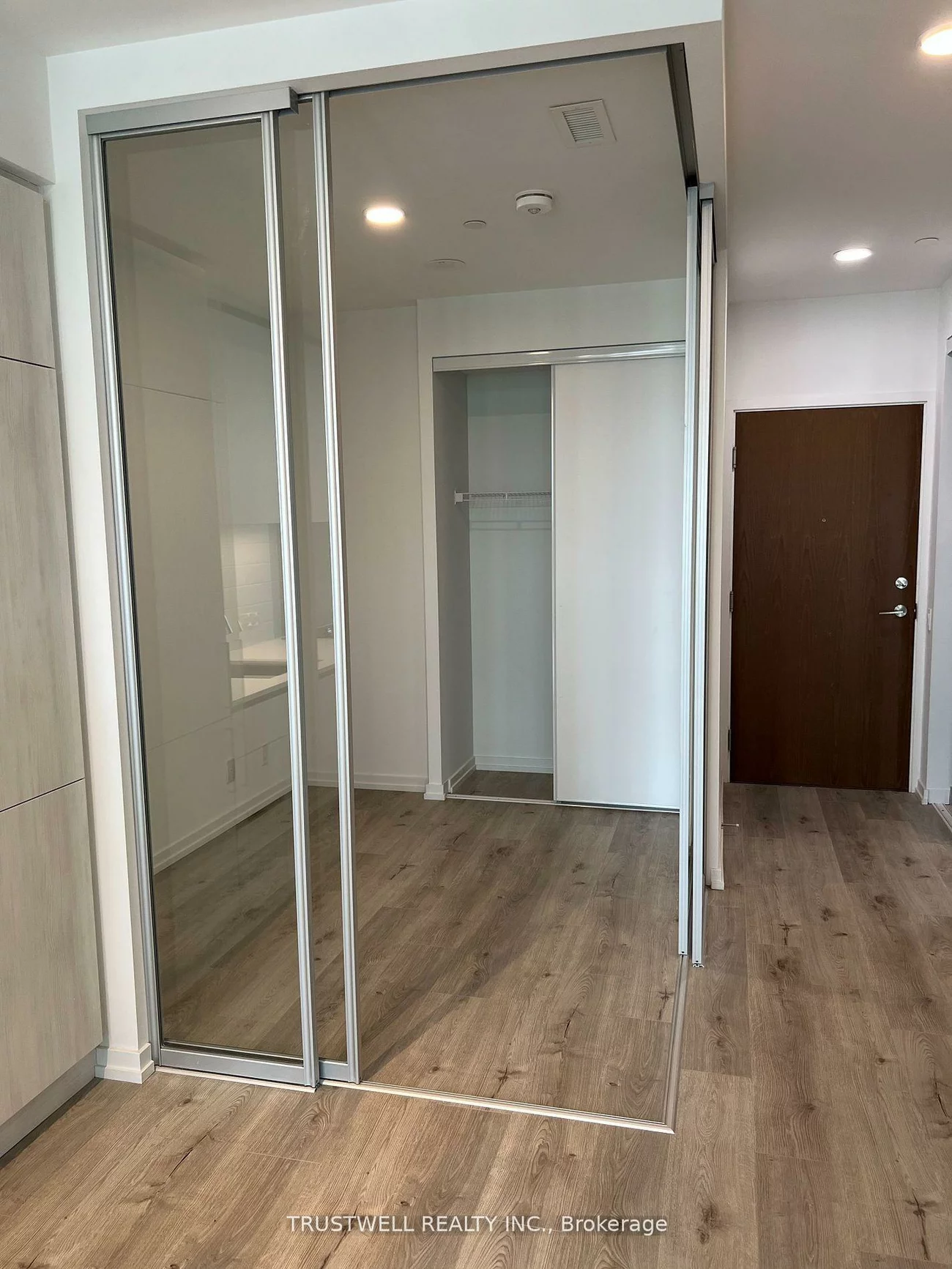7890, Jane, Vaughan Corporate Centre, Vaughan