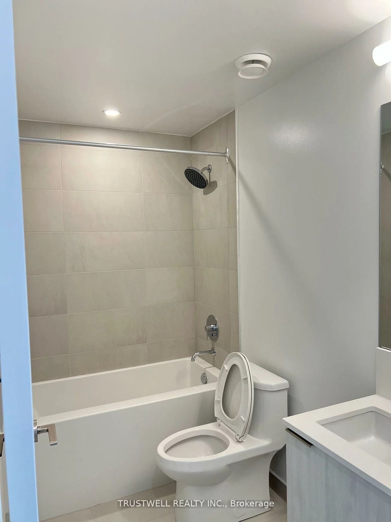 7890, Jane, Vaughan Corporate Centre, Vaughan