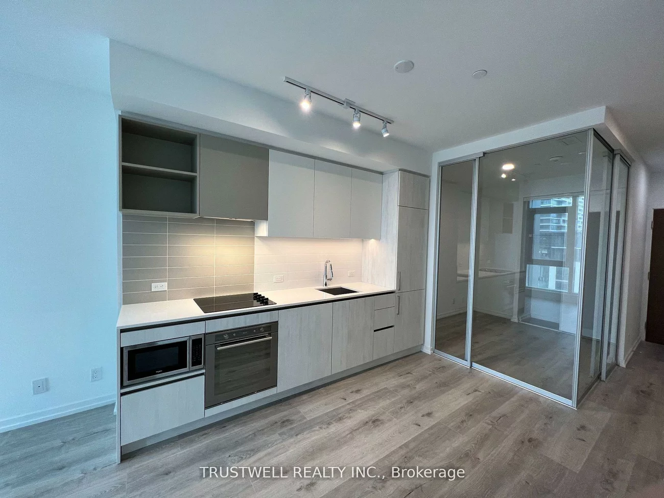 7890, Jane, Vaughan Corporate Centre, Vaughan