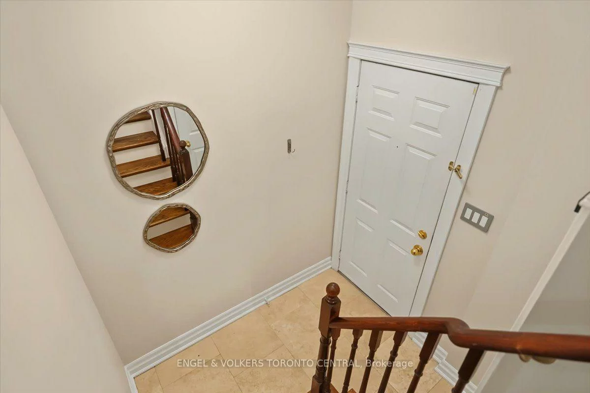 100, Arbors, West Woodbridge, Vaughan
