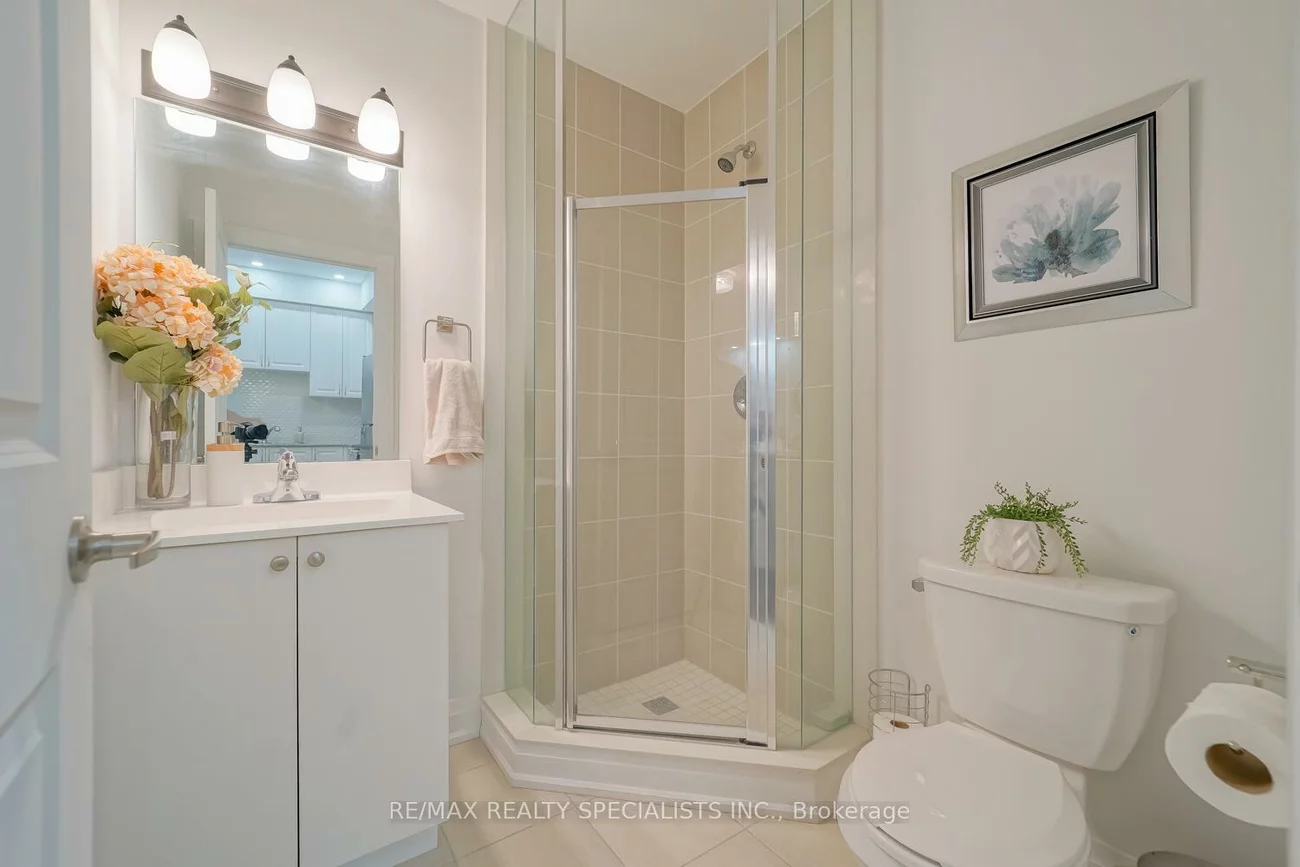 5289, Highway 7, Vaughan Grove, Vaughan