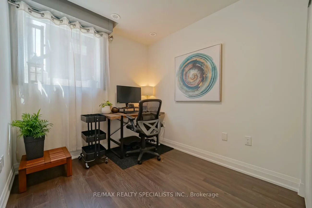 5289, Highway 7, Vaughan Grove, Vaughan