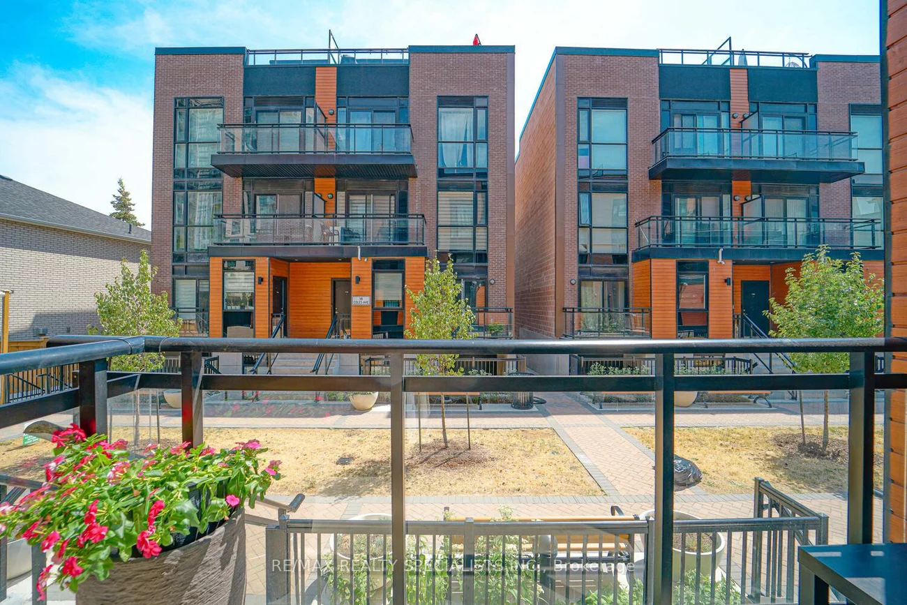 5289, Highway 7, Vaughan Grove, Vaughan