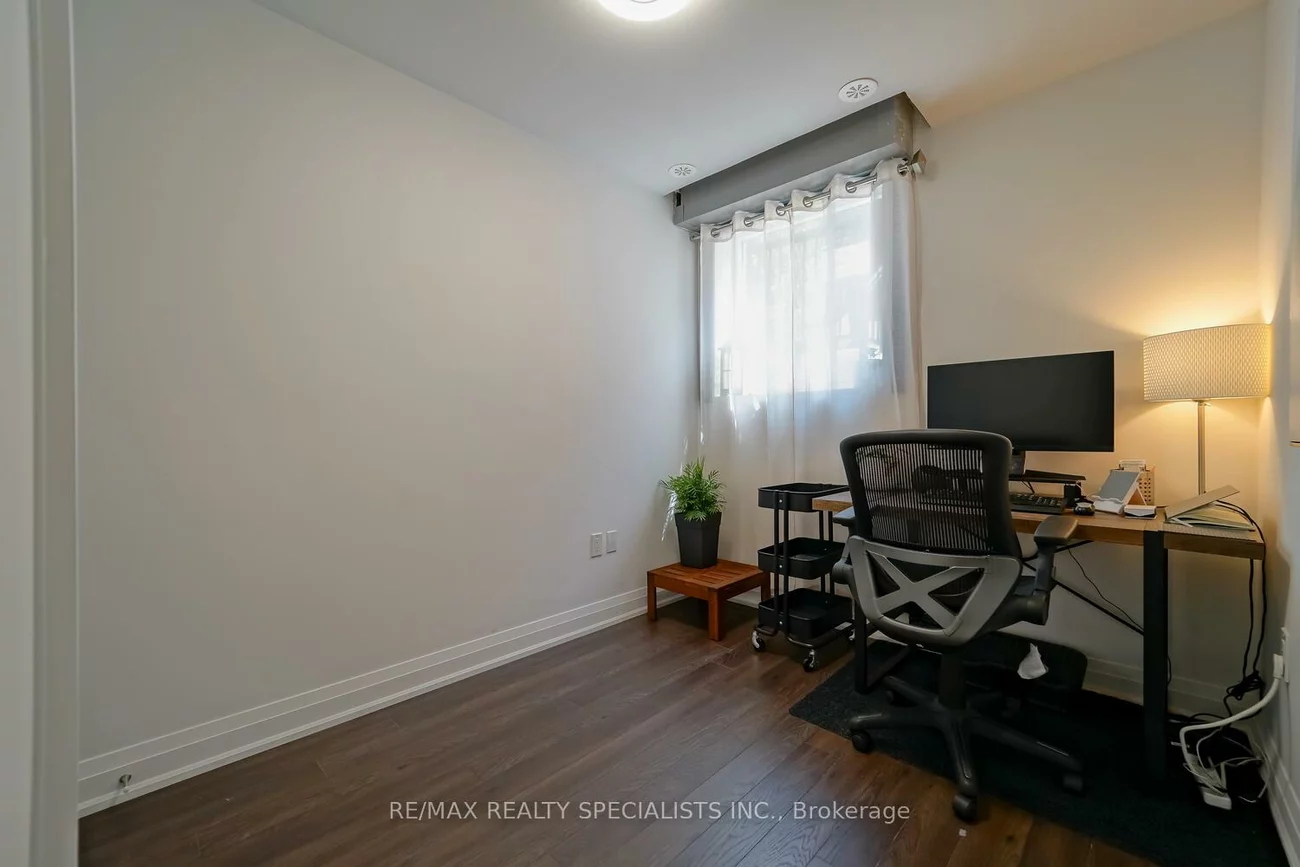 5289, Highway 7, Vaughan Grove, Vaughan