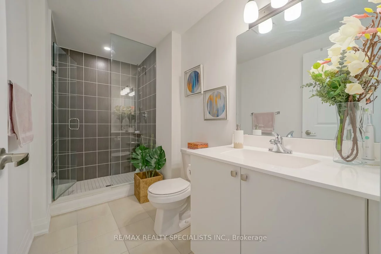 5289, Highway 7, Vaughan Grove, Vaughan