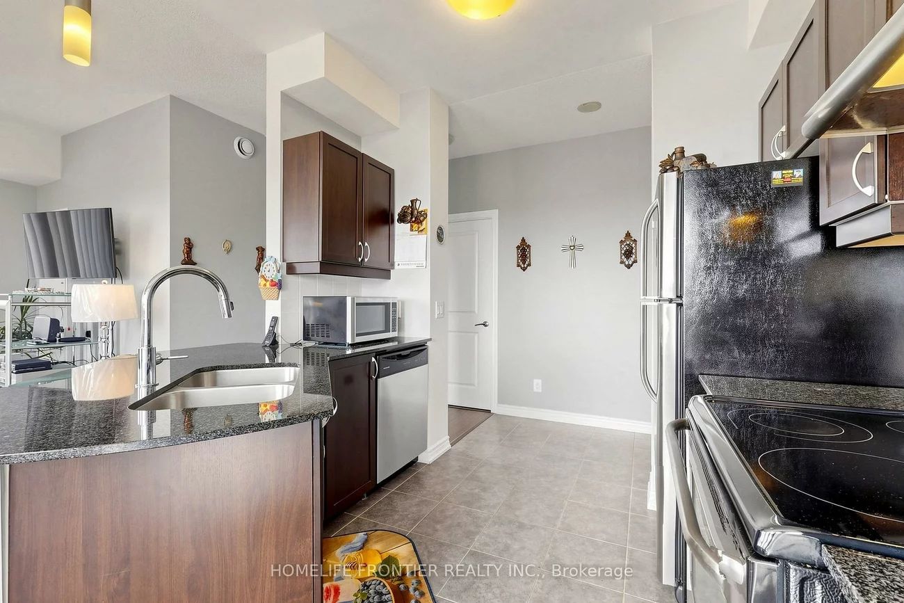 7730, Kipling, West Woodbridge, Vaughan