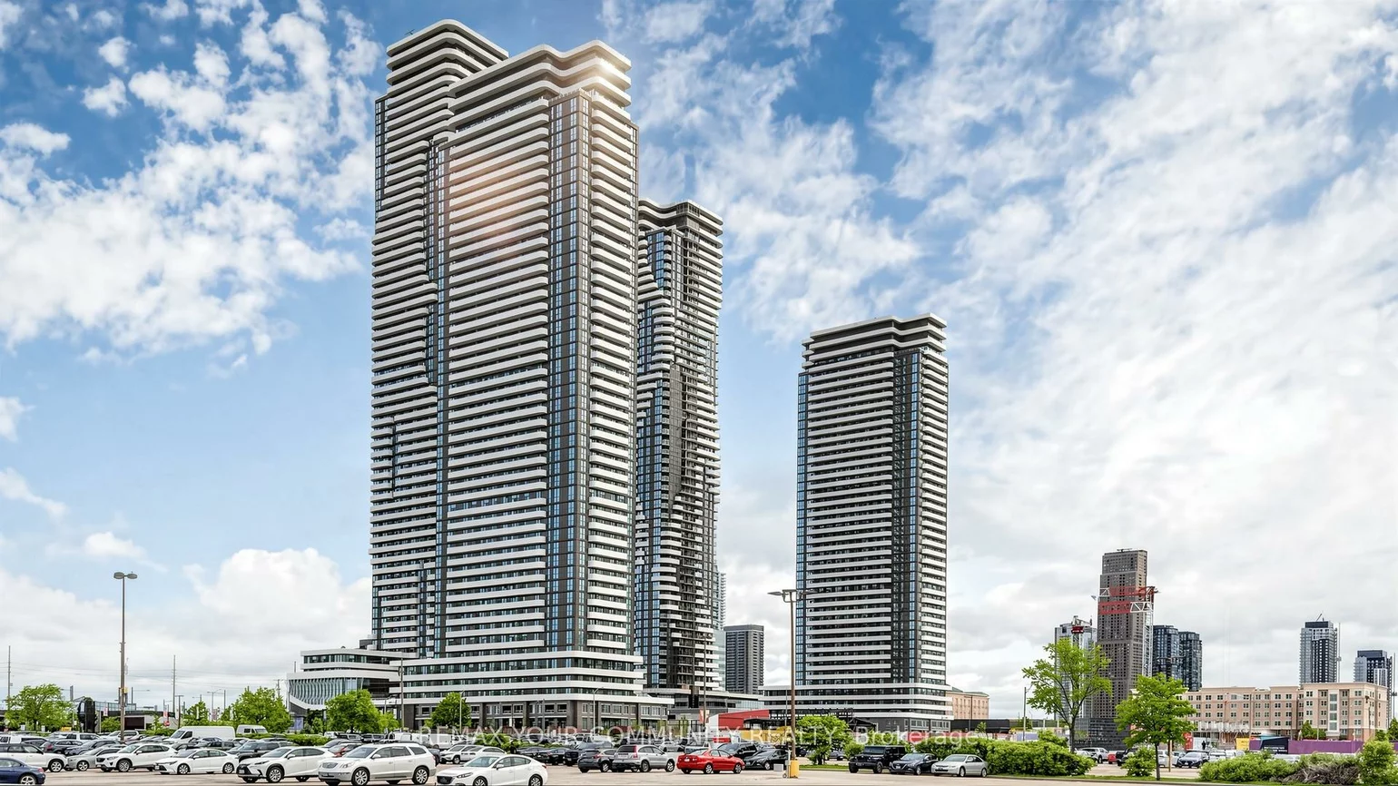 225, Commerce, Vaughan Corporate Centre, Vaughan