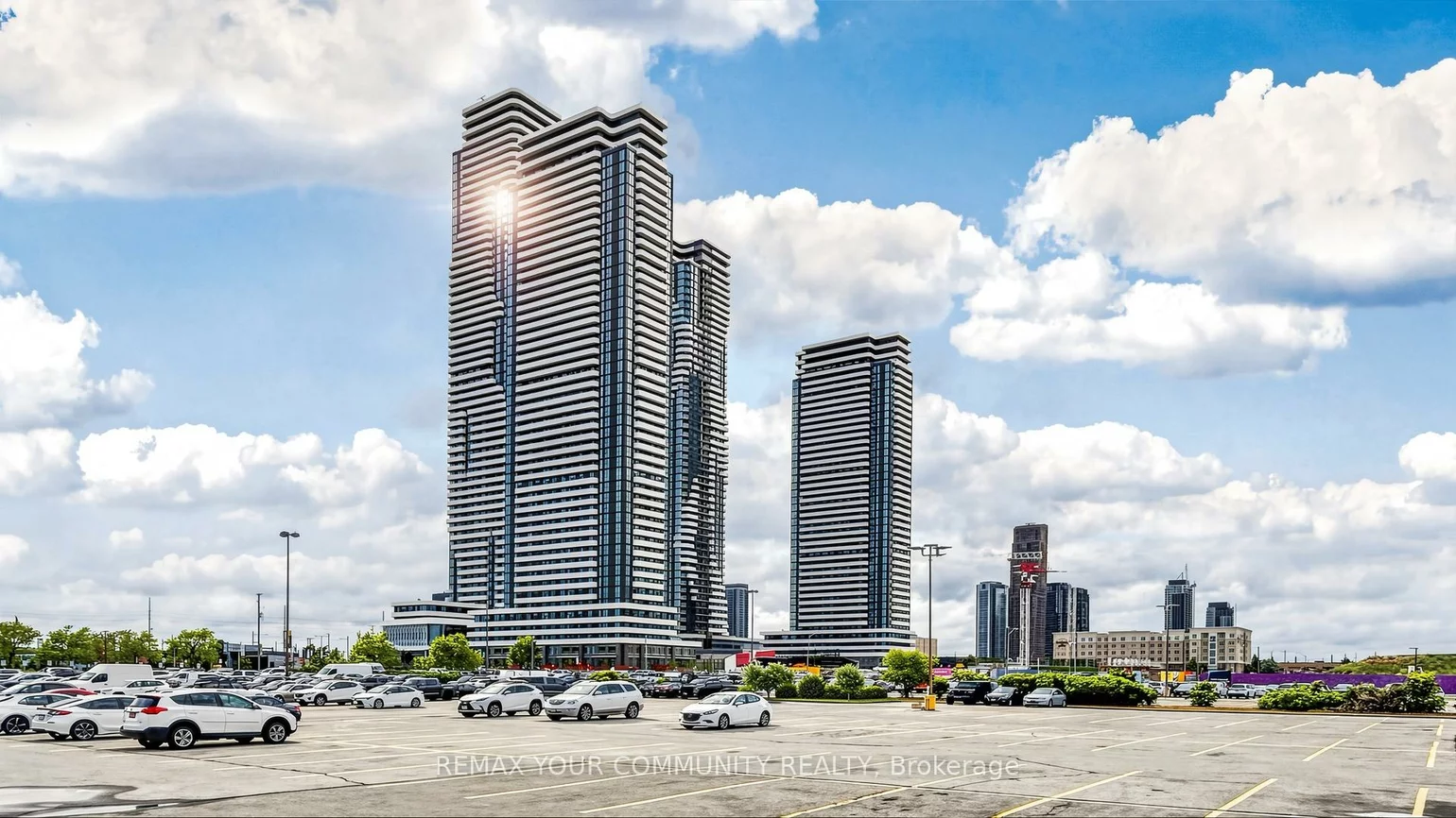 225, Commerce, Vaughan Corporate Centre, Vaughan
