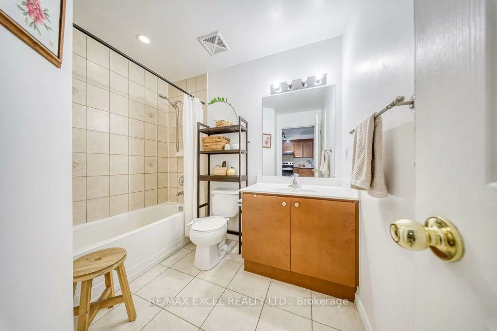 8, Maison Parc, Lakeview Estates, Vaughan
