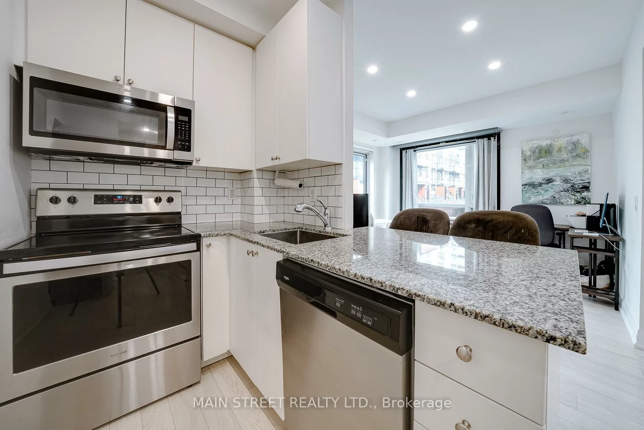 5299, Highway 7, Vaughan Grove, Vaughan