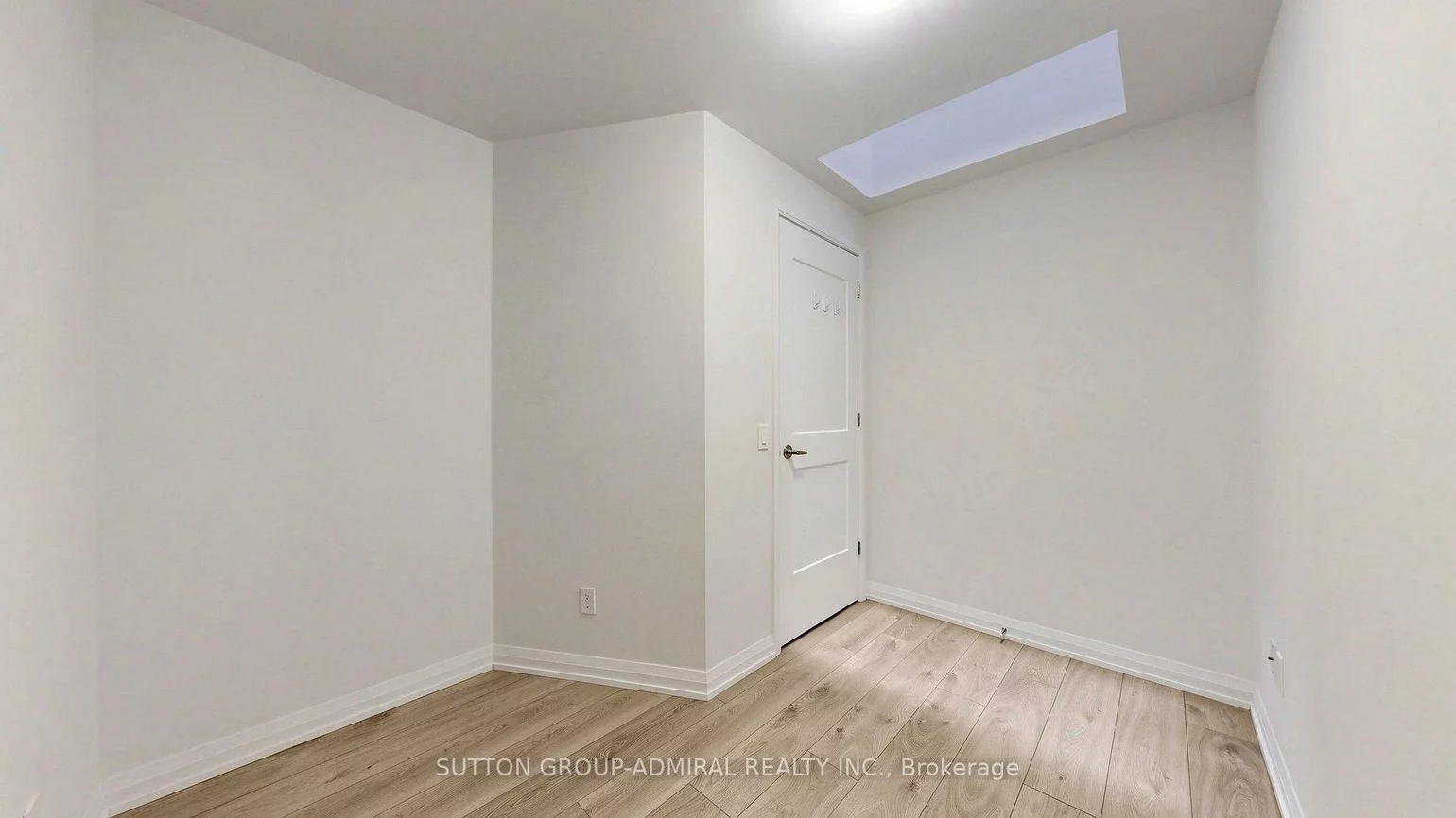 1020, Portage, Concord, Vaughan