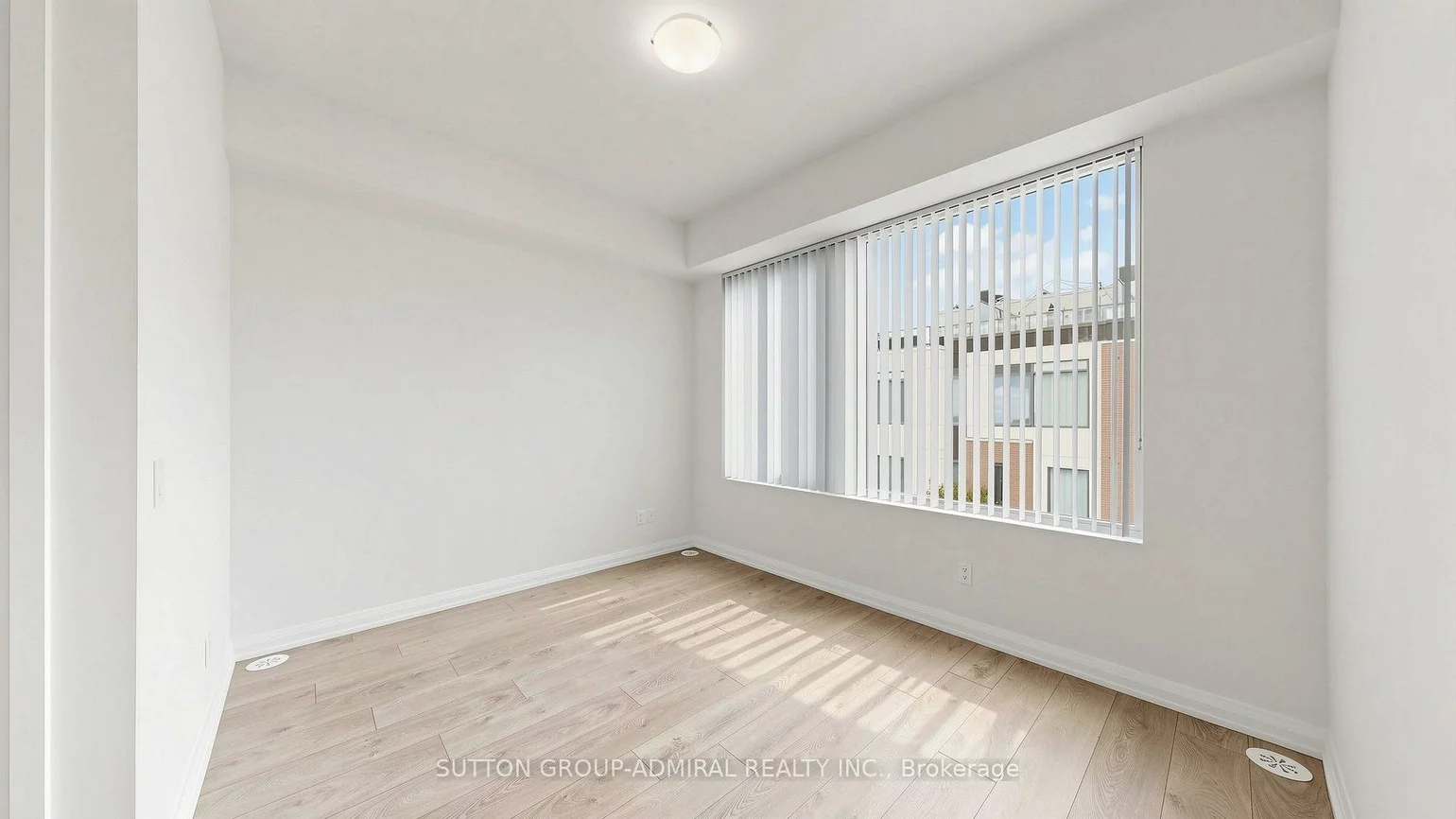 1020, Portage, Concord, Vaughan