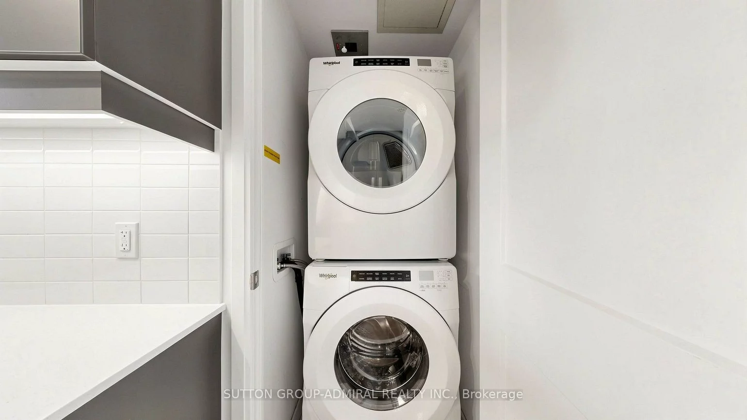 1020, Portage, Concord, Vaughan