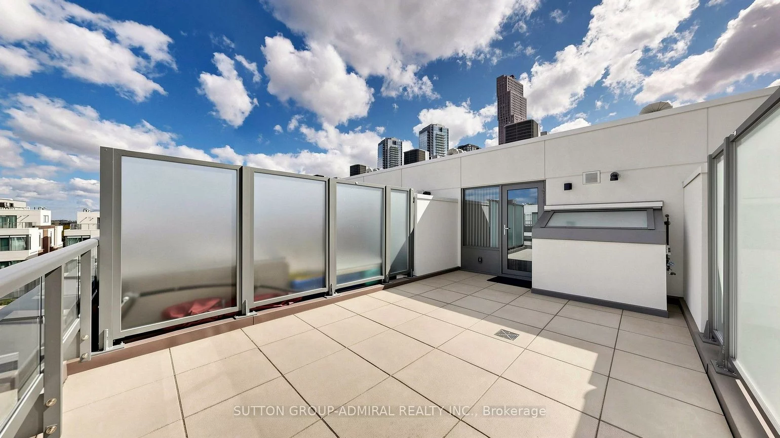 1020, Portage, Concord, Vaughan