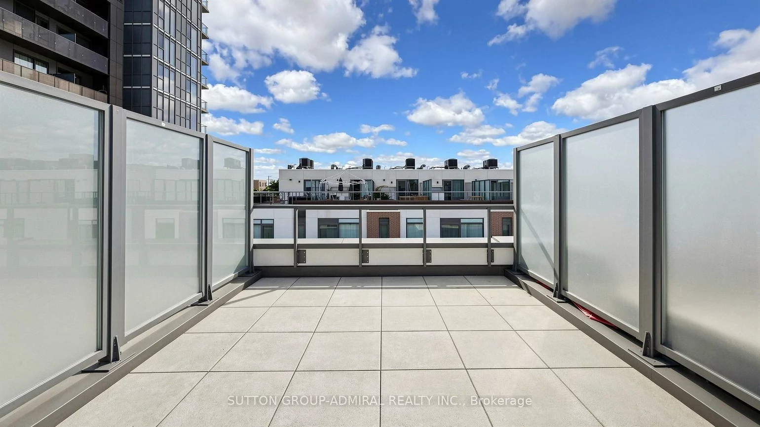 1020, Portage, Concord, Vaughan