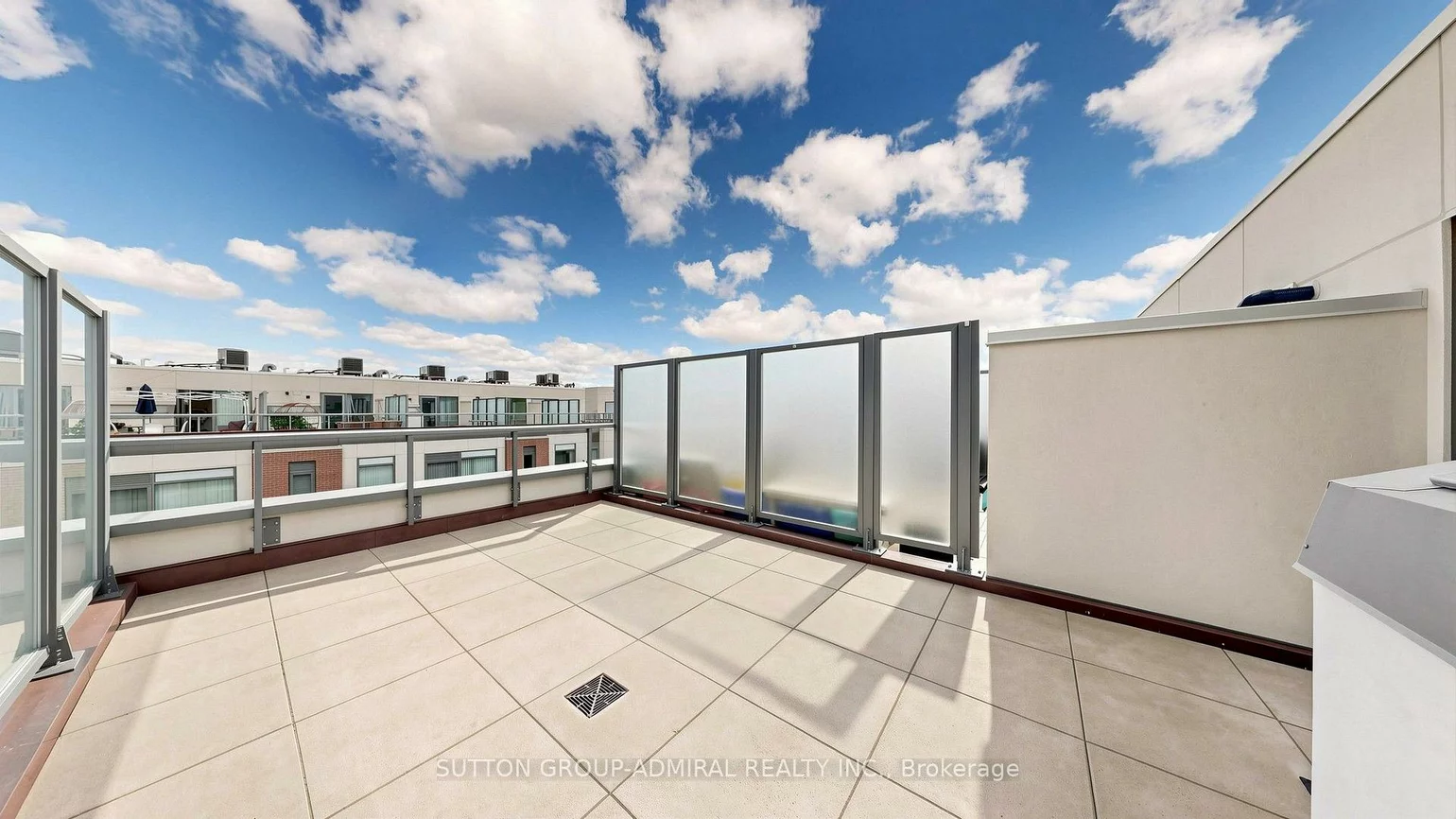 1020, Portage, Concord, Vaughan