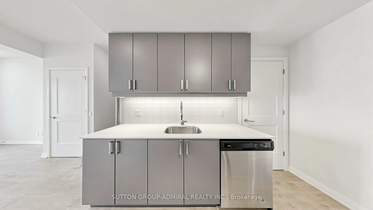 1020, Portage, Concord, Vaughan