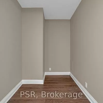 24, Woodstream, Vaughan Grove, Vaughan