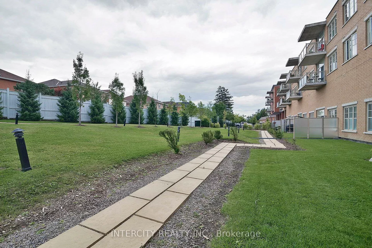 10211, Keele, Maple, Vaughan