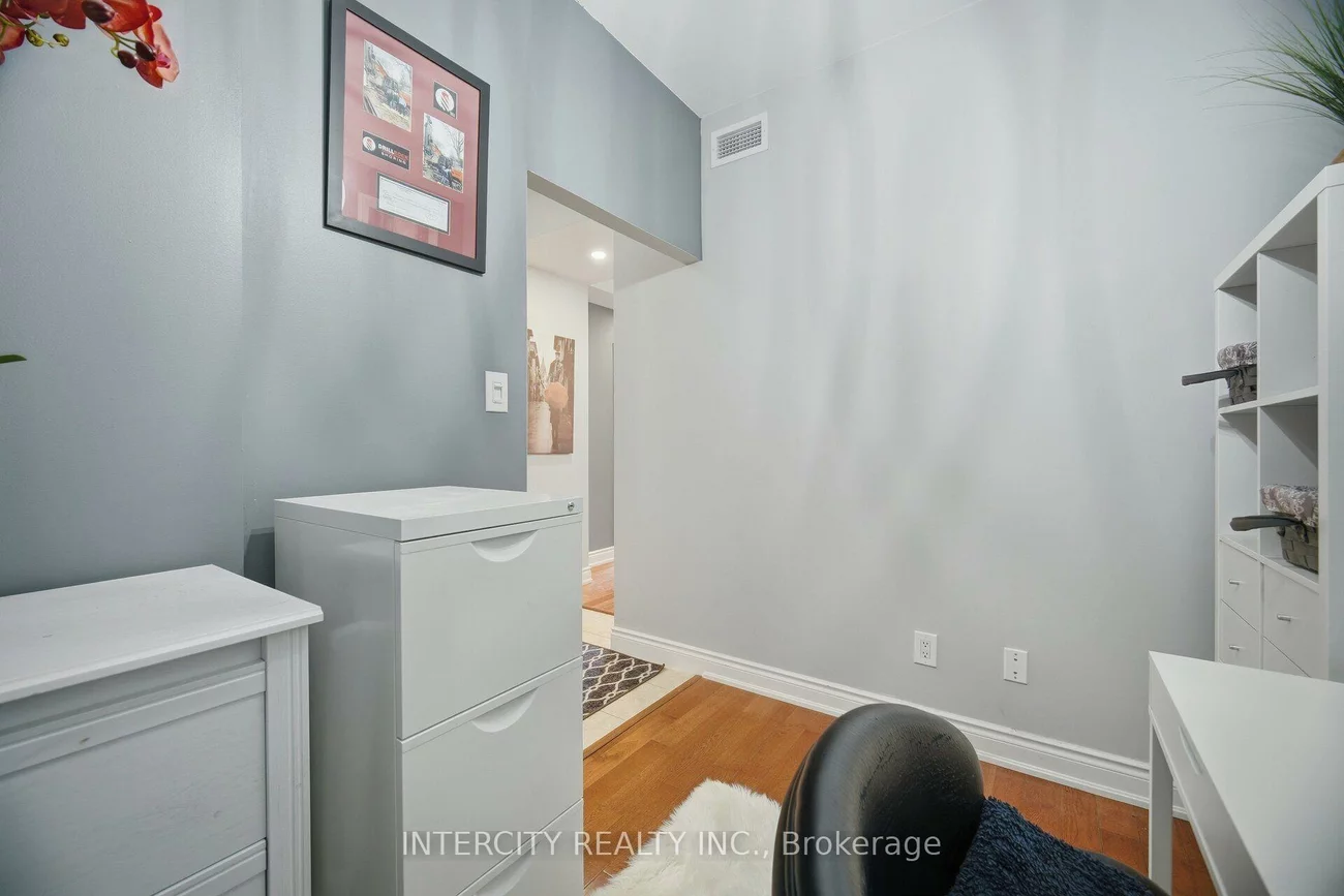 10211, Keele, Maple, Vaughan