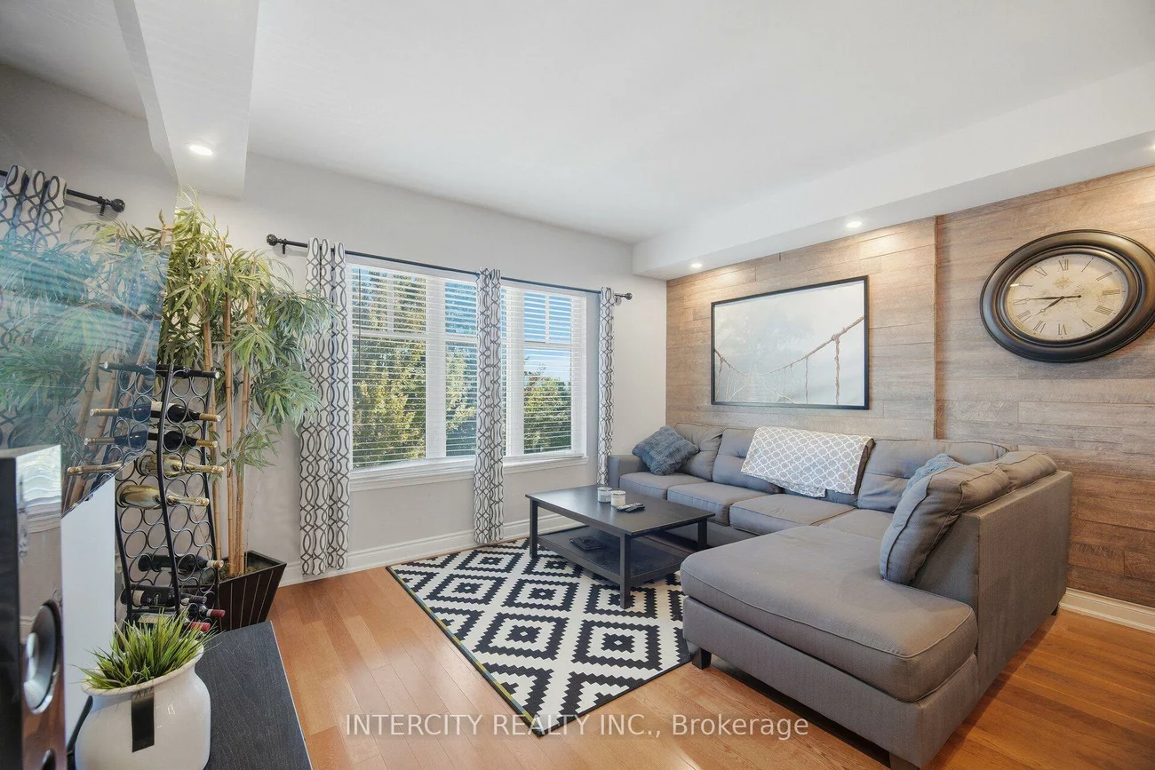 10211, Keele, Maple, Vaughan