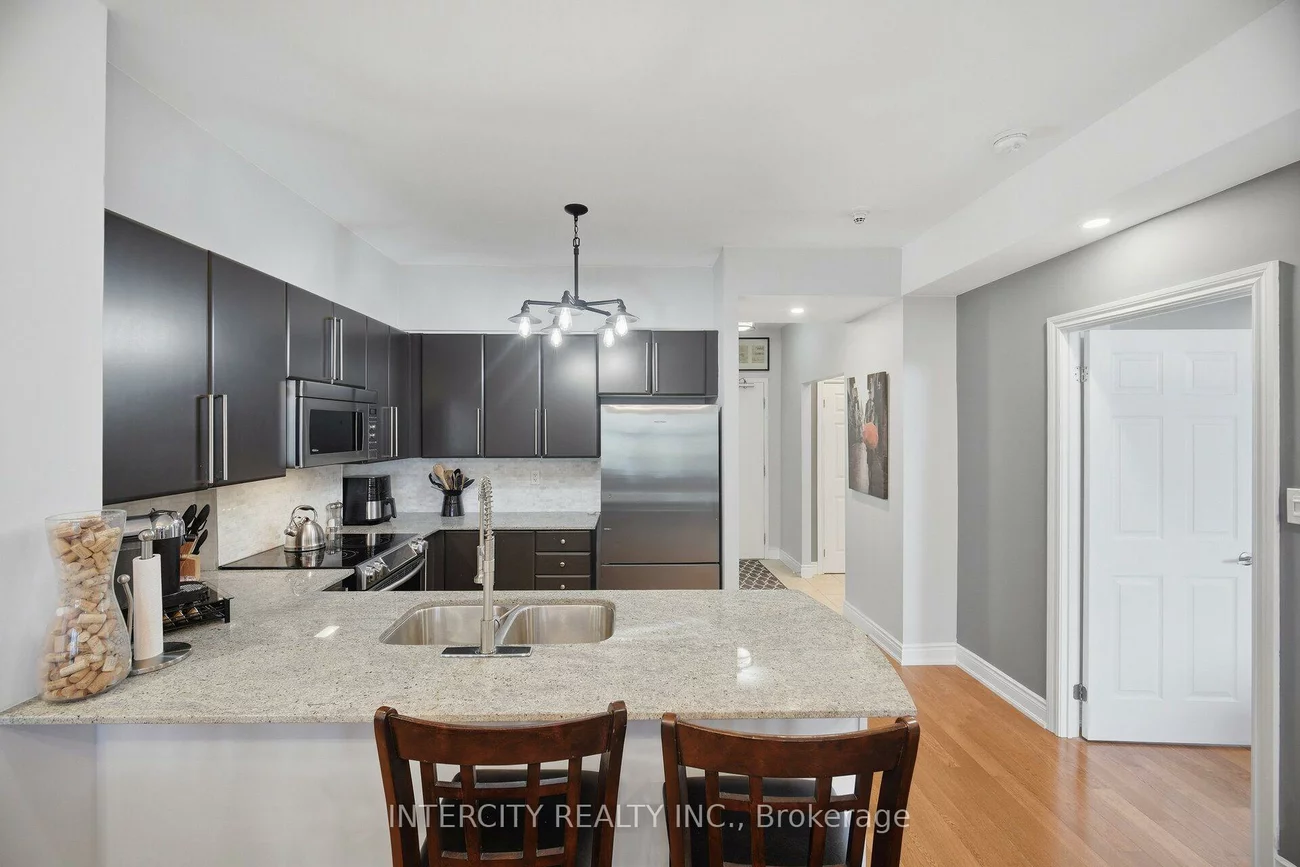 10211, Keele, Maple, Vaughan