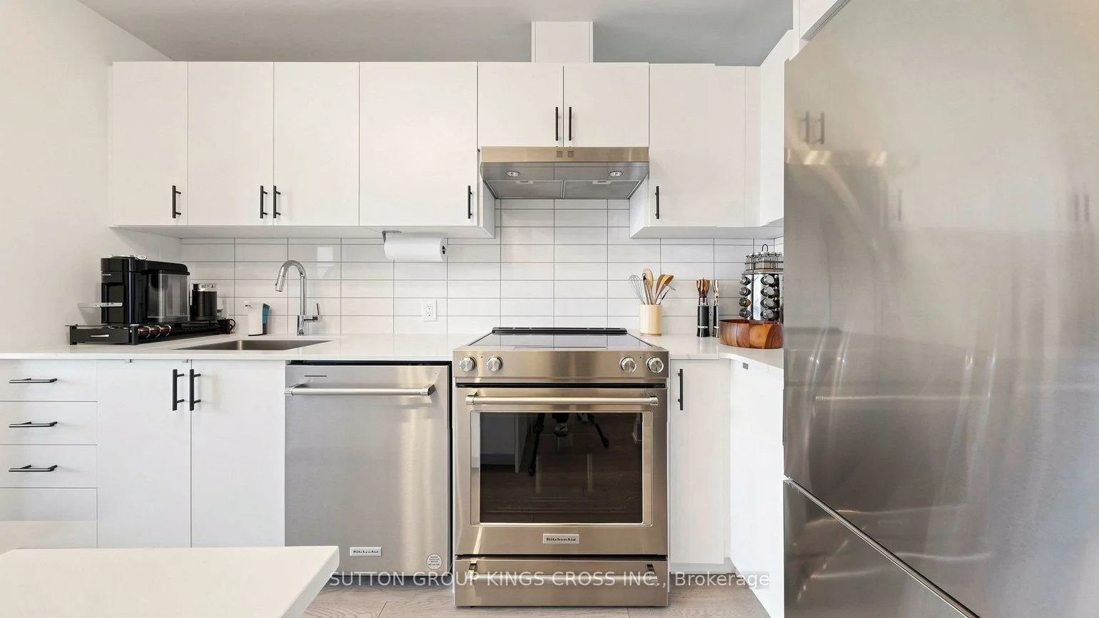 9000, Jane, Vellore Village, Vaughan