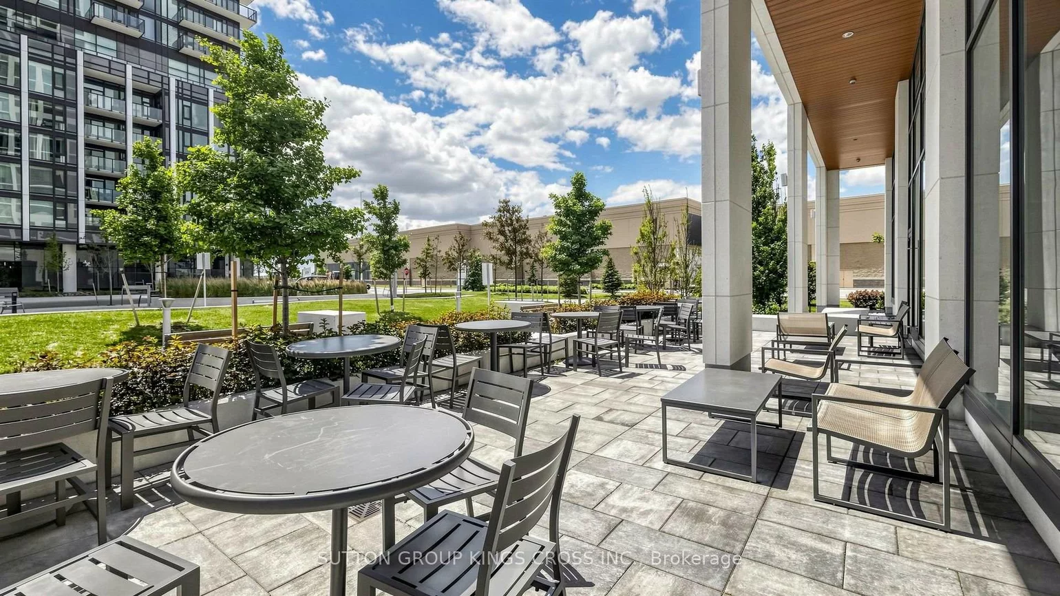 9000, Jane, Vellore Village, Vaughan