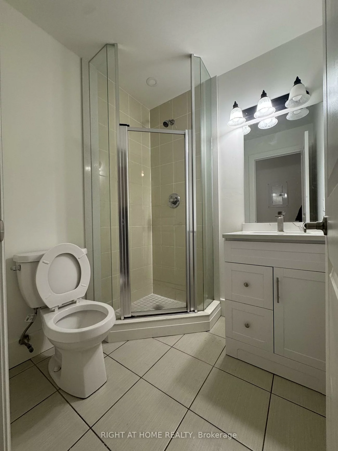5289, Hwy 7, Vaughan Grove, Vaughan