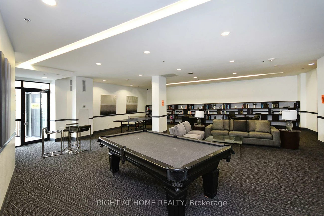 2910, Highway No, 7, Concord, Vaughan