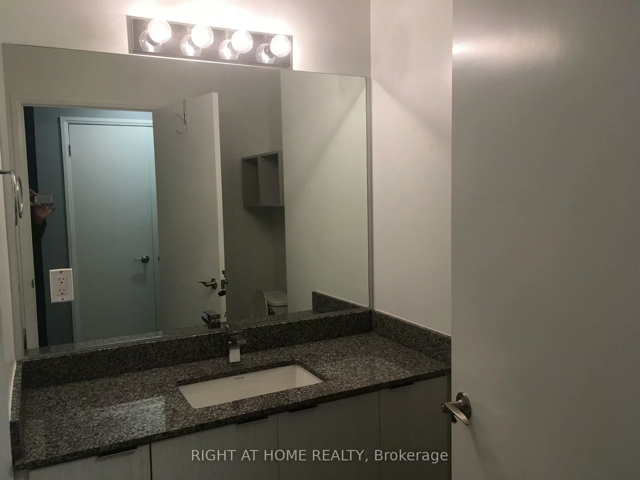 2910, Highway No, 7, Concord, Vaughan