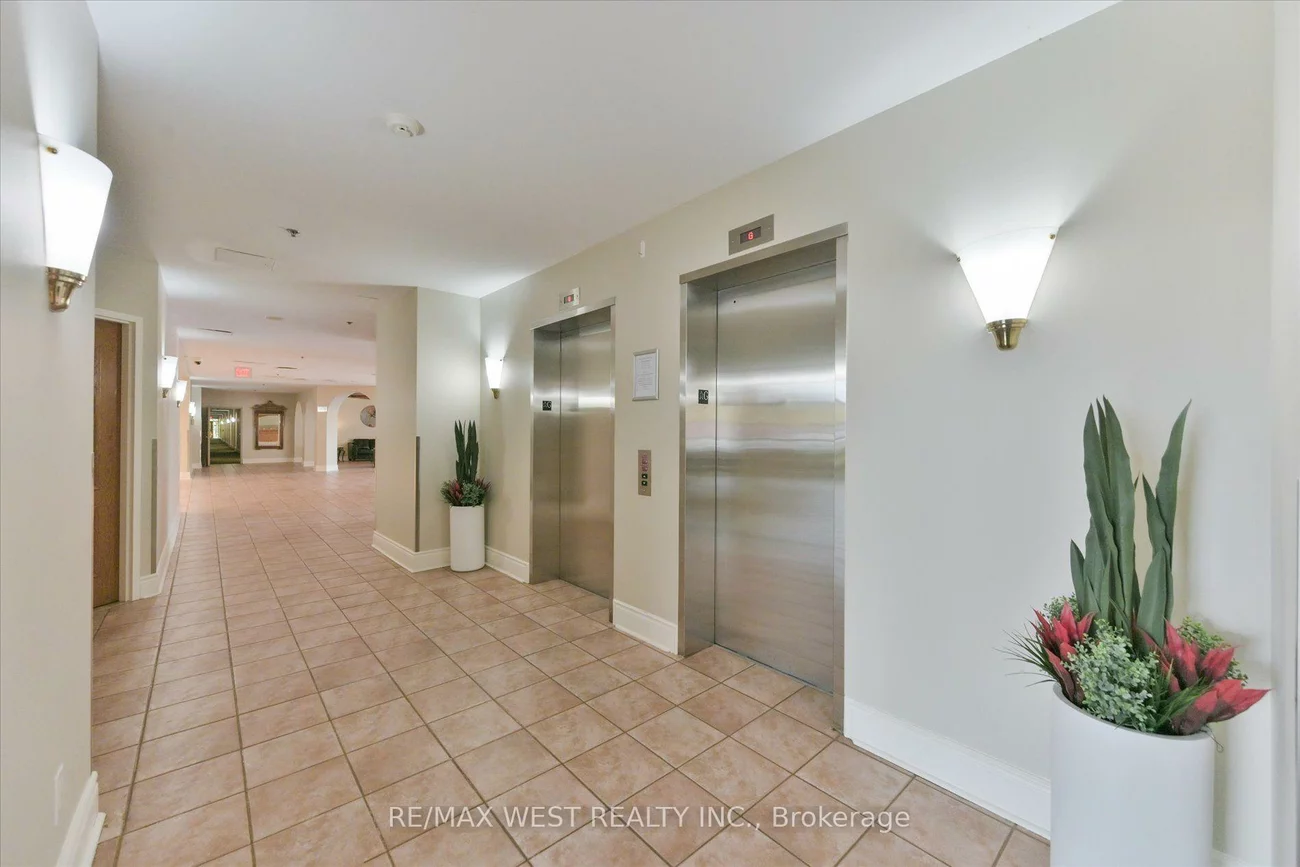 7373, Martin Grove, Vaughan Grove, Vaughan