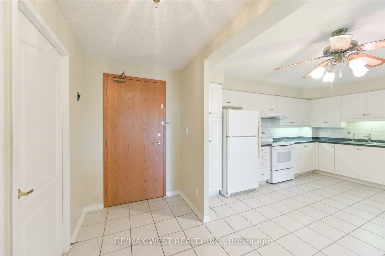 7373, Martin Grove, Vaughan Grove, Vaughan