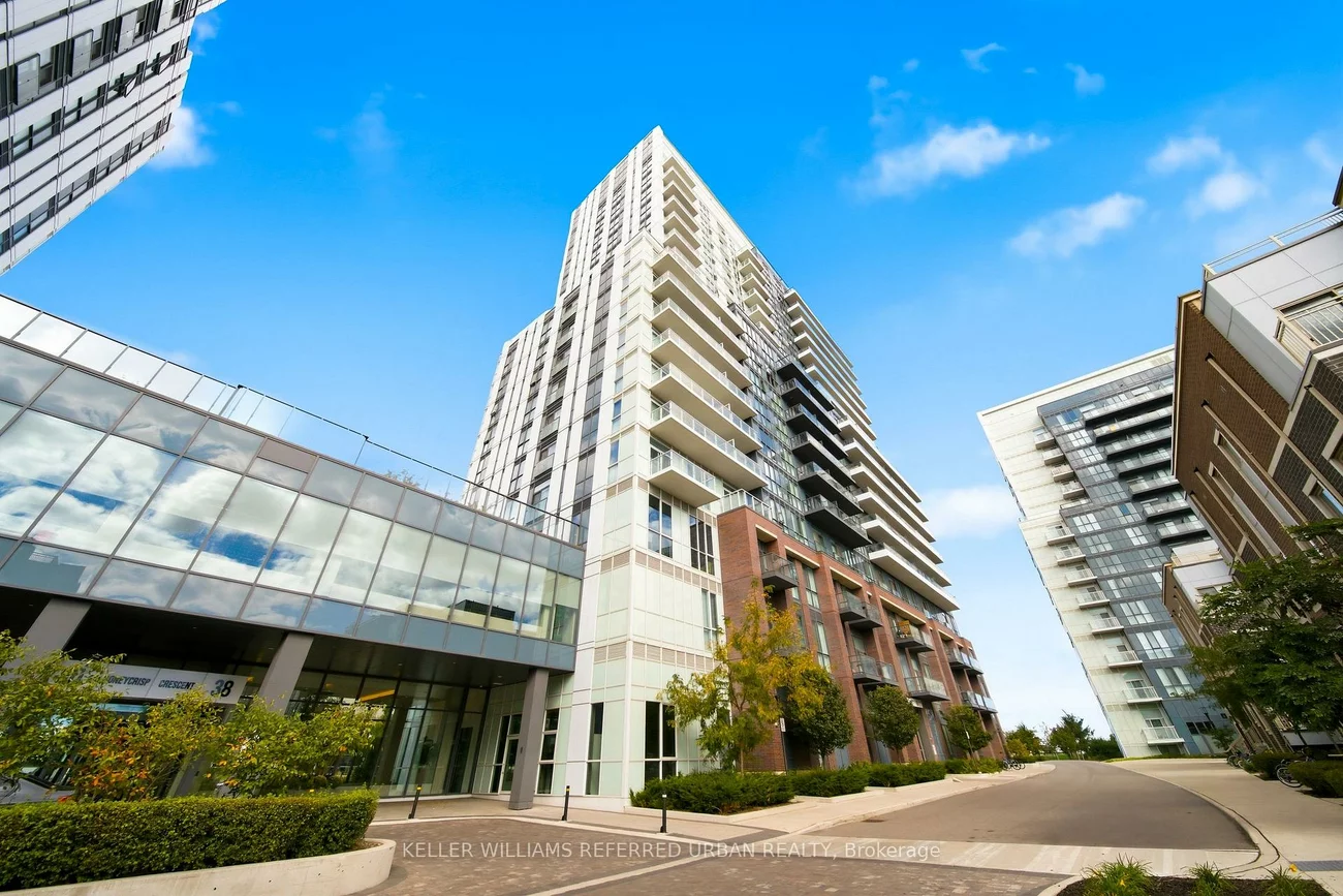 38, Honeycrisp, Vaughan Corporate Centre, Vaughan
