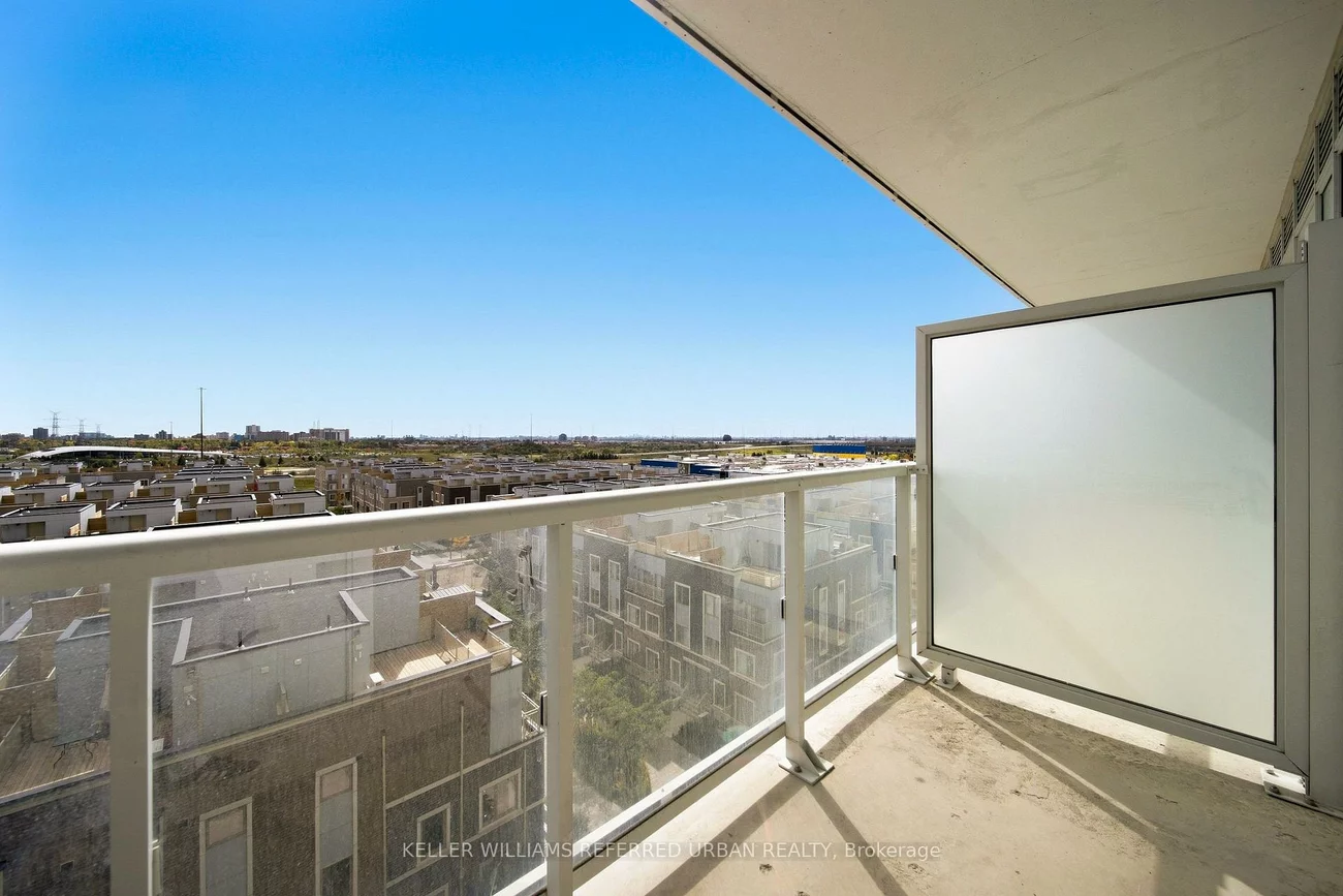 10, Honeycrisp, Vaughan Corporate Centre, Vaughan