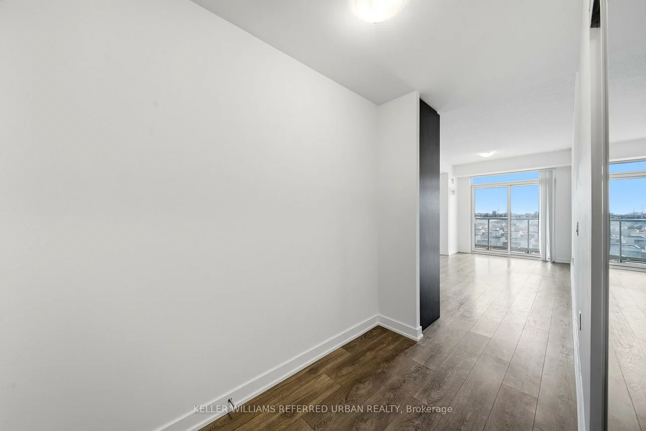10, Honeycrisp, Vaughan Corporate Centre, Vaughan